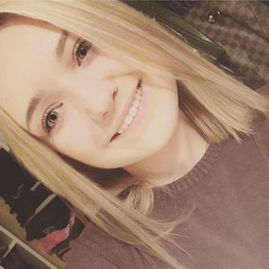 Meet your Posher, Natalia